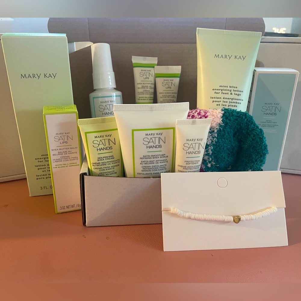 Mary Kay Satin Collection